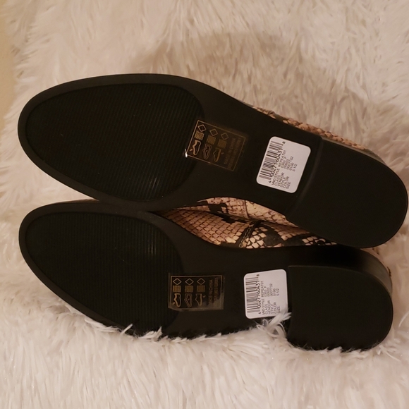 Qupid Faux Snake Print Booties - Picture 7 of 8